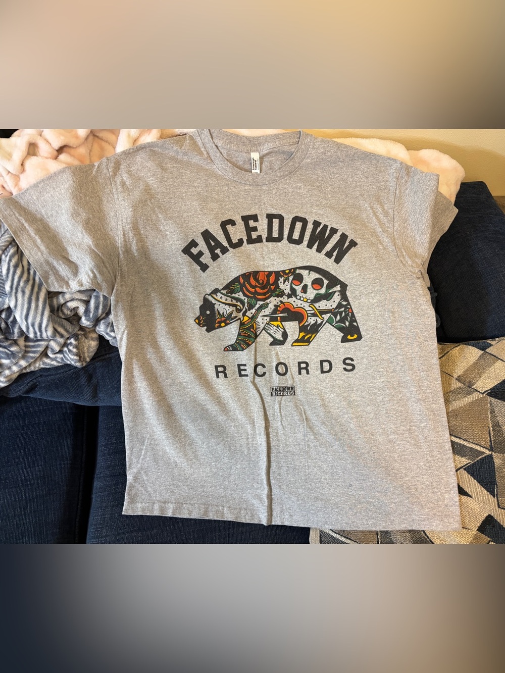 Facedown Records Tattoo California Bear Men’s XL American Apparel Shirt